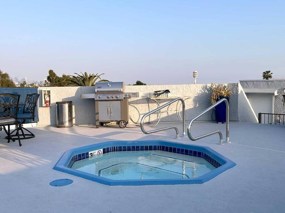 1 Bd Condominium Near Sunset Blvd ロサンゼルス エクステリア 写真