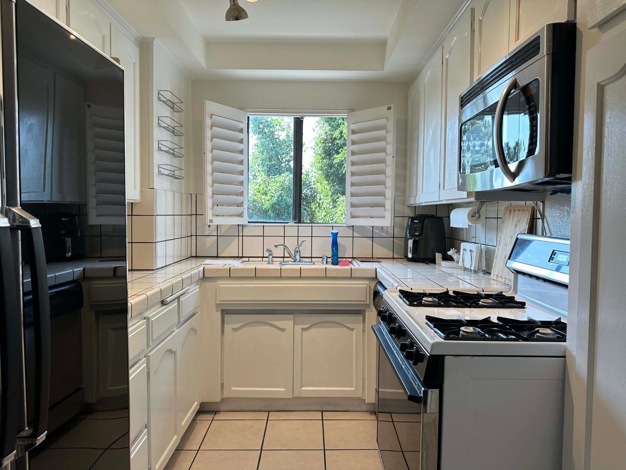 1 Bd Condominium Near Sunset Blvd ロサンゼルス エクステリア 写真